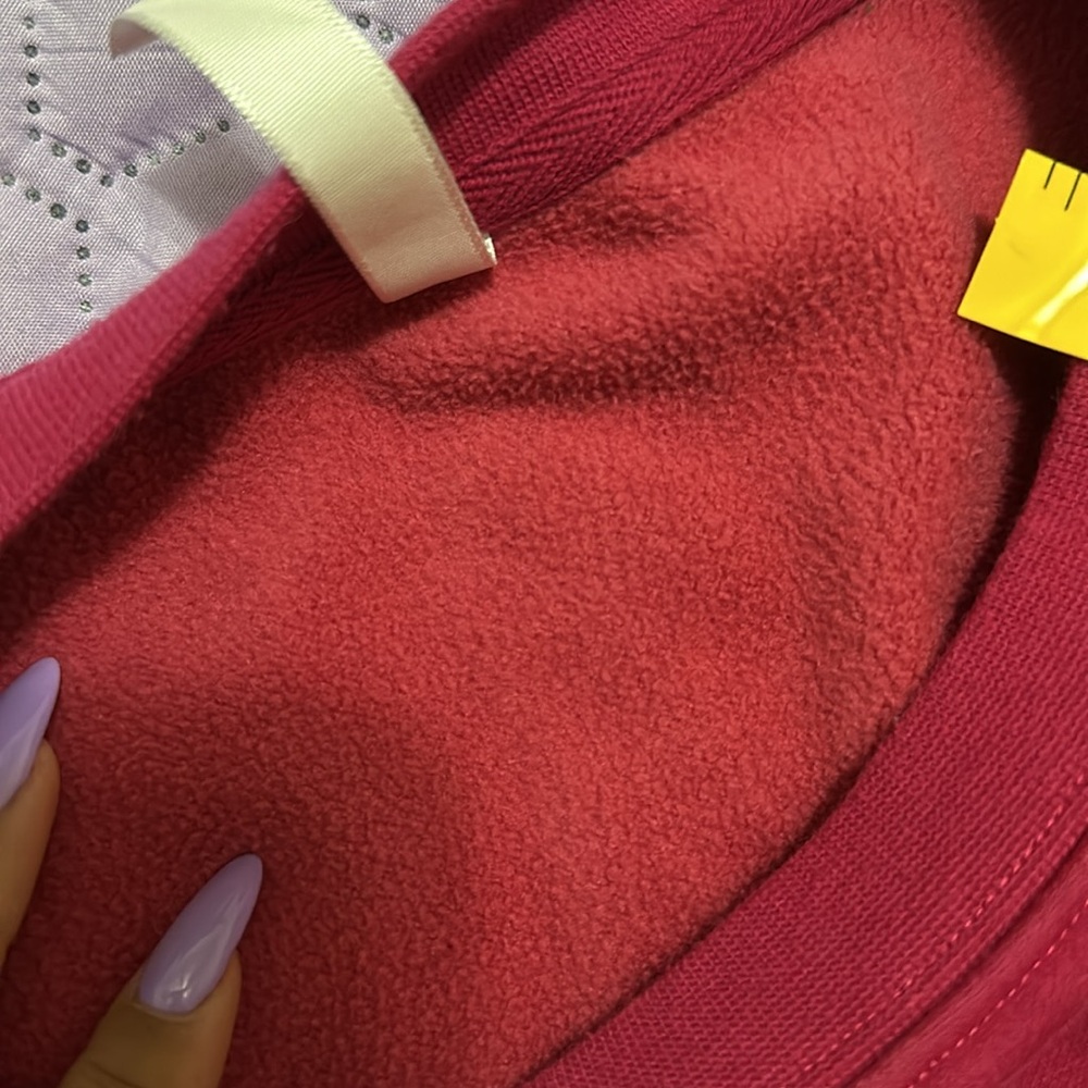 Fabletics Fleece Pullover - Large - Raspberry Red - image 6